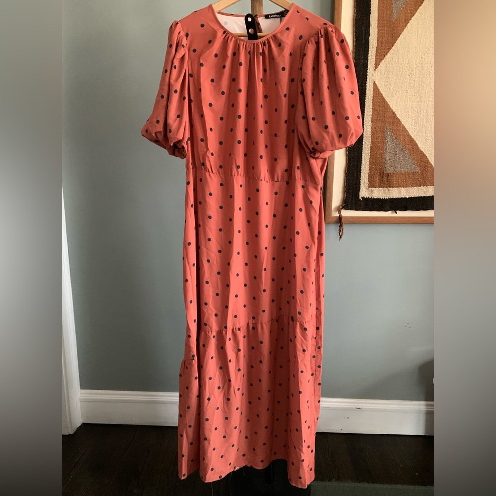 NWT Boohoo Plus Polka Dot Puff Sleeve MIDI Dress Rust Color US Size 12